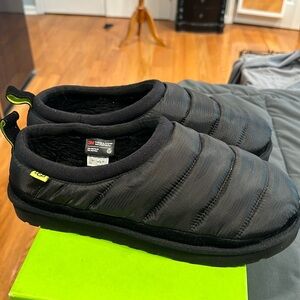 UGG men’s Tasman lta slipper size 12